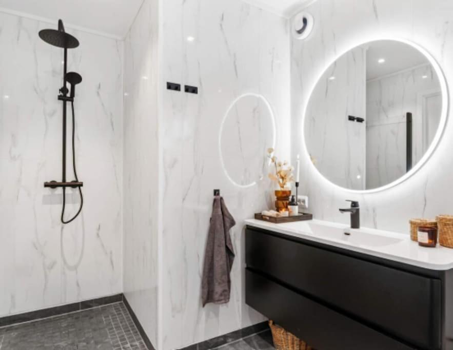 Ålesund Tranquil Haven Villa מראה חיצוני תמונה